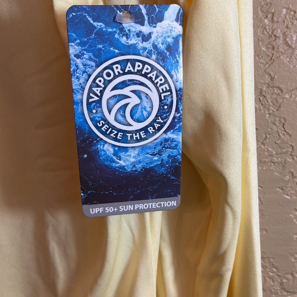 NWT Vapor Apparel ~ Mens Yellow Sun Blocking Shirt - Picture 3 of 7